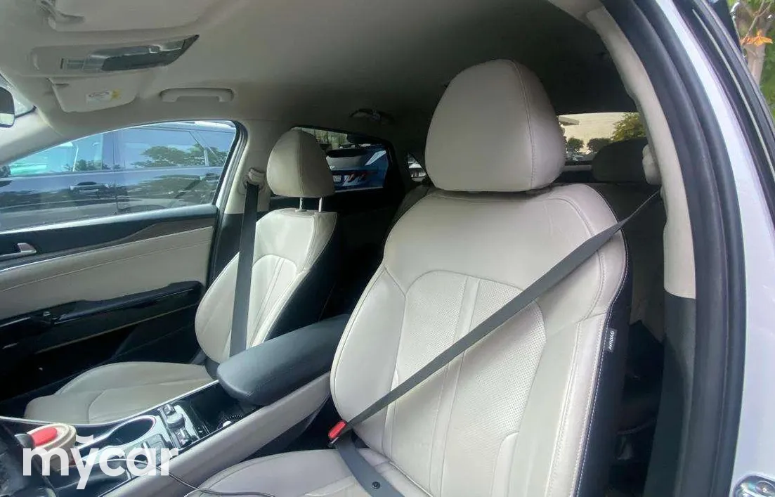 Kia K5 2022