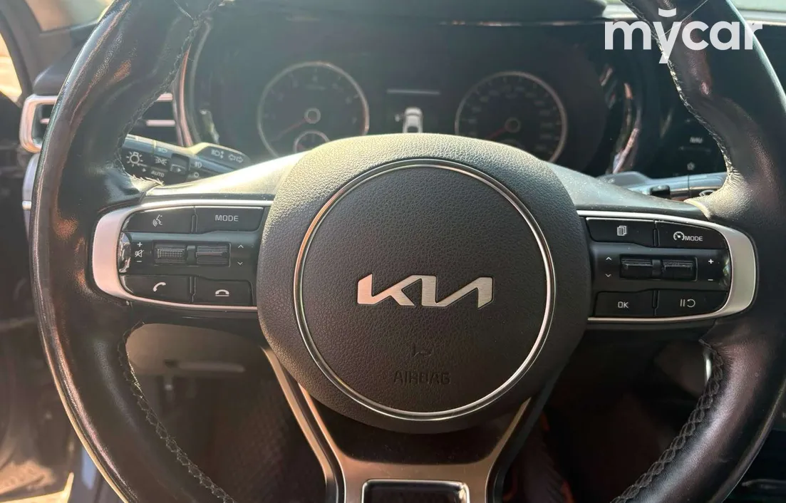 Kia K5 2023