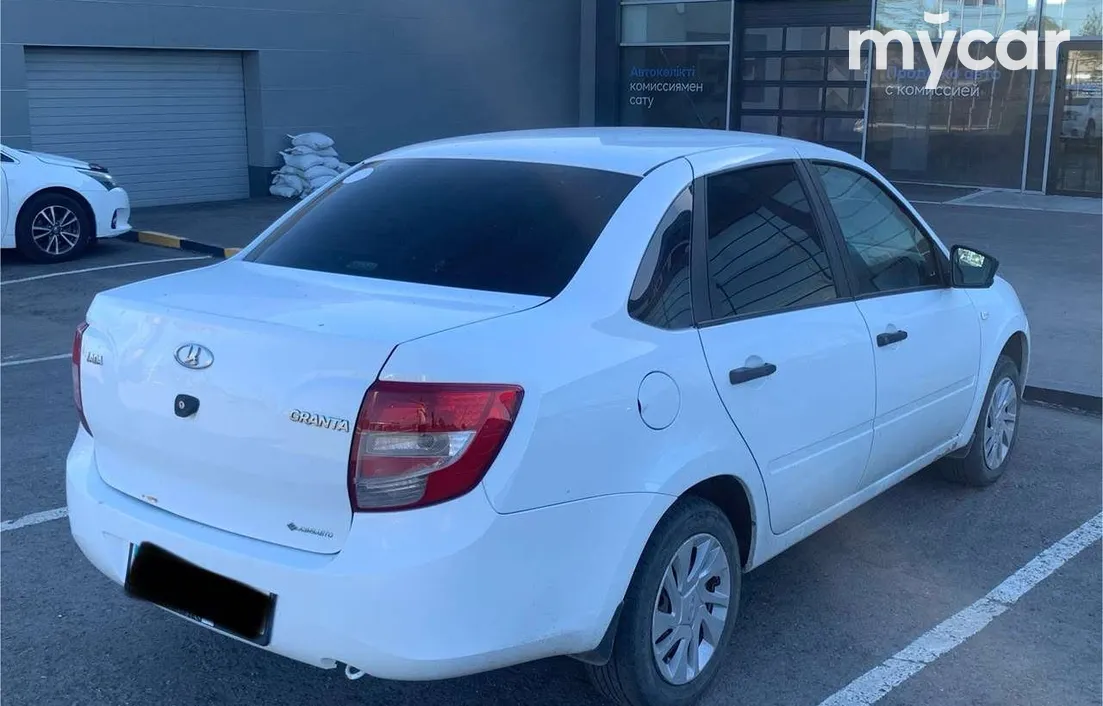LADA Granta 2018