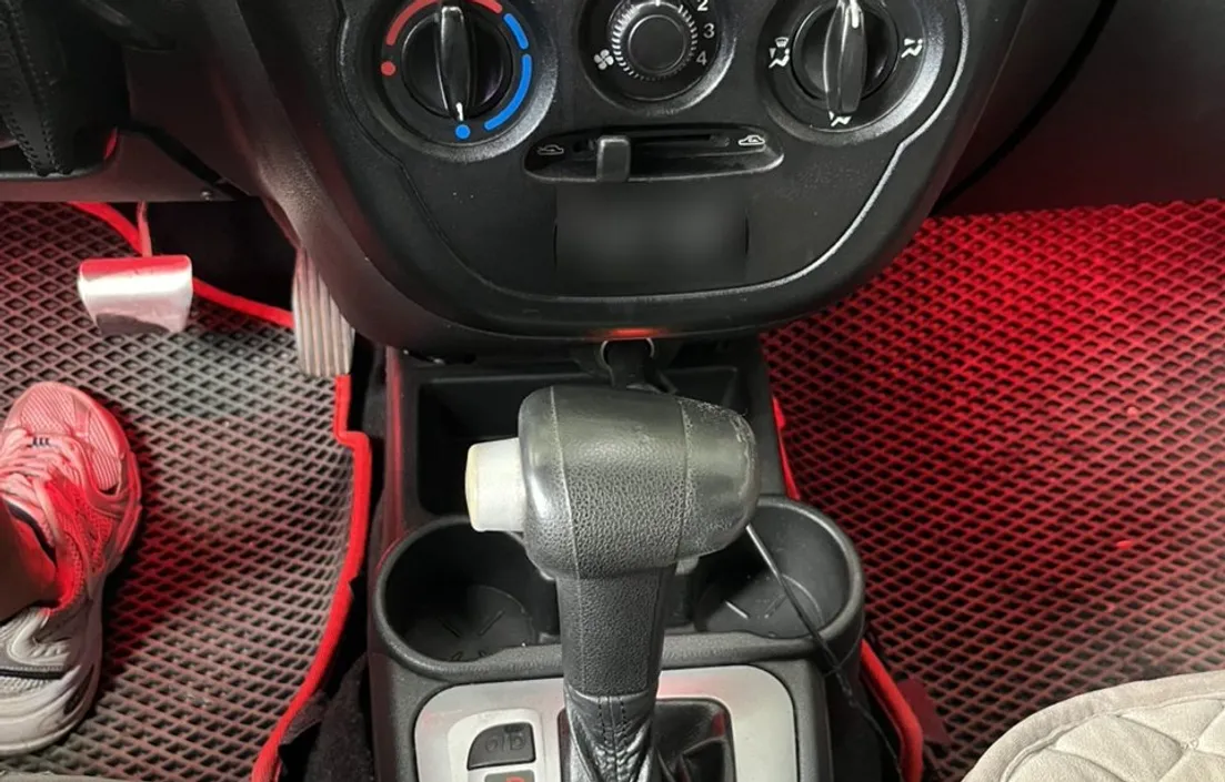 LADA Granta 2012