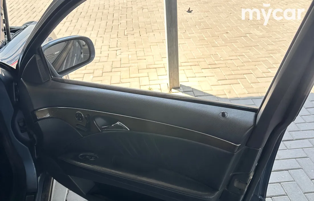 Mercedes-Benz E-Класс 2003