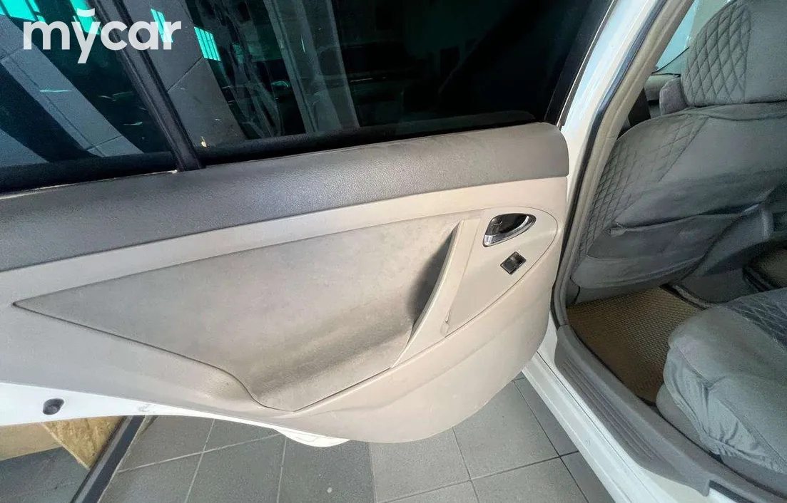 Toyota Camry 2006