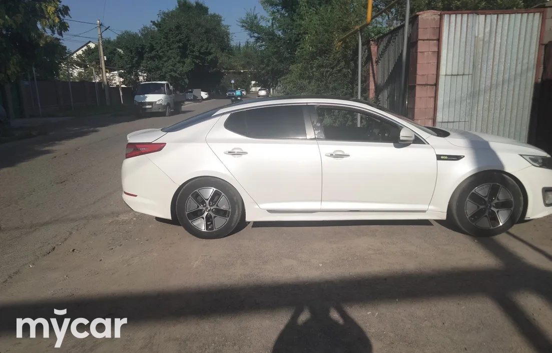 Kia K5 2012