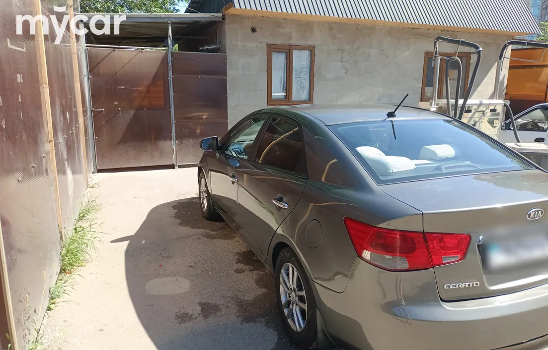 Kia Cerato 2013