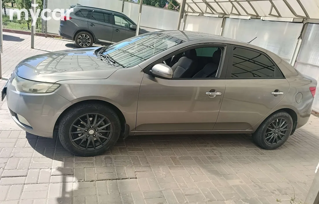 Kia Cerato 2011