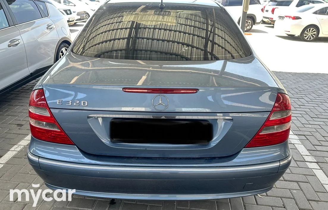 Mercedes-Benz E-Класс 2003