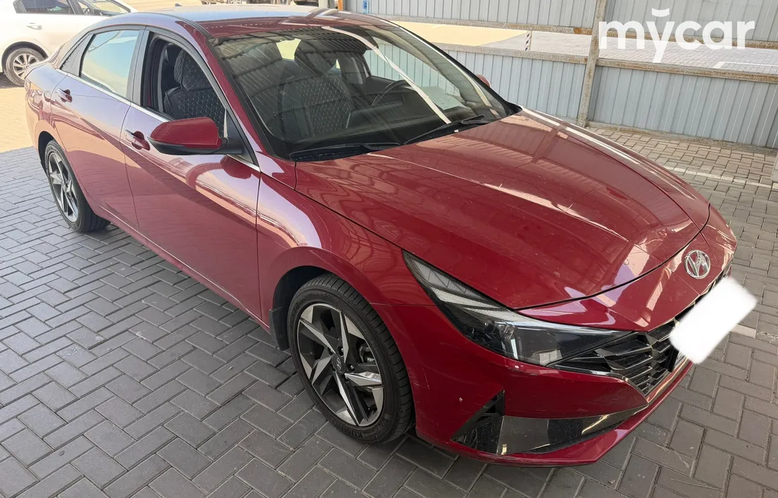 Hyundai Elantra 2023