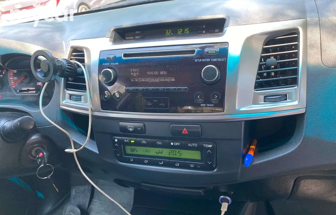 Toyota Hilux 2013