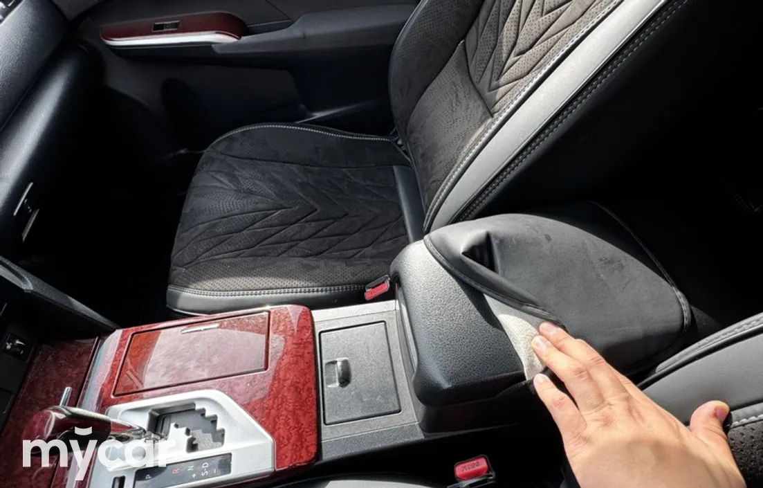 Toyota Camry 2014