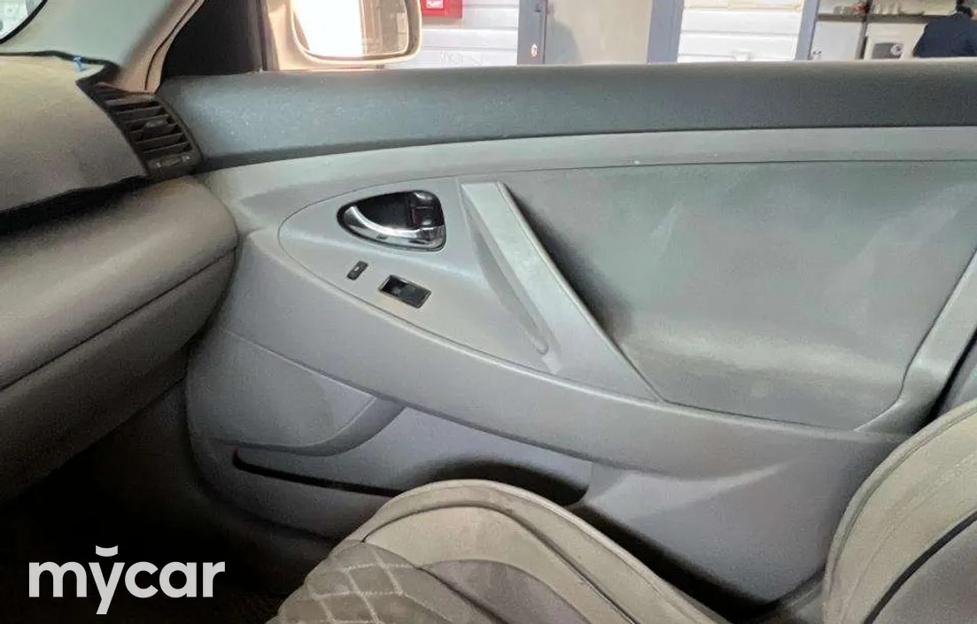 Toyota Camry 2006