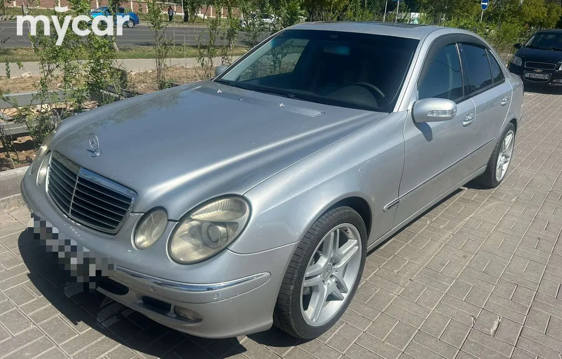 Mercedes-Benz E-Класс 2002