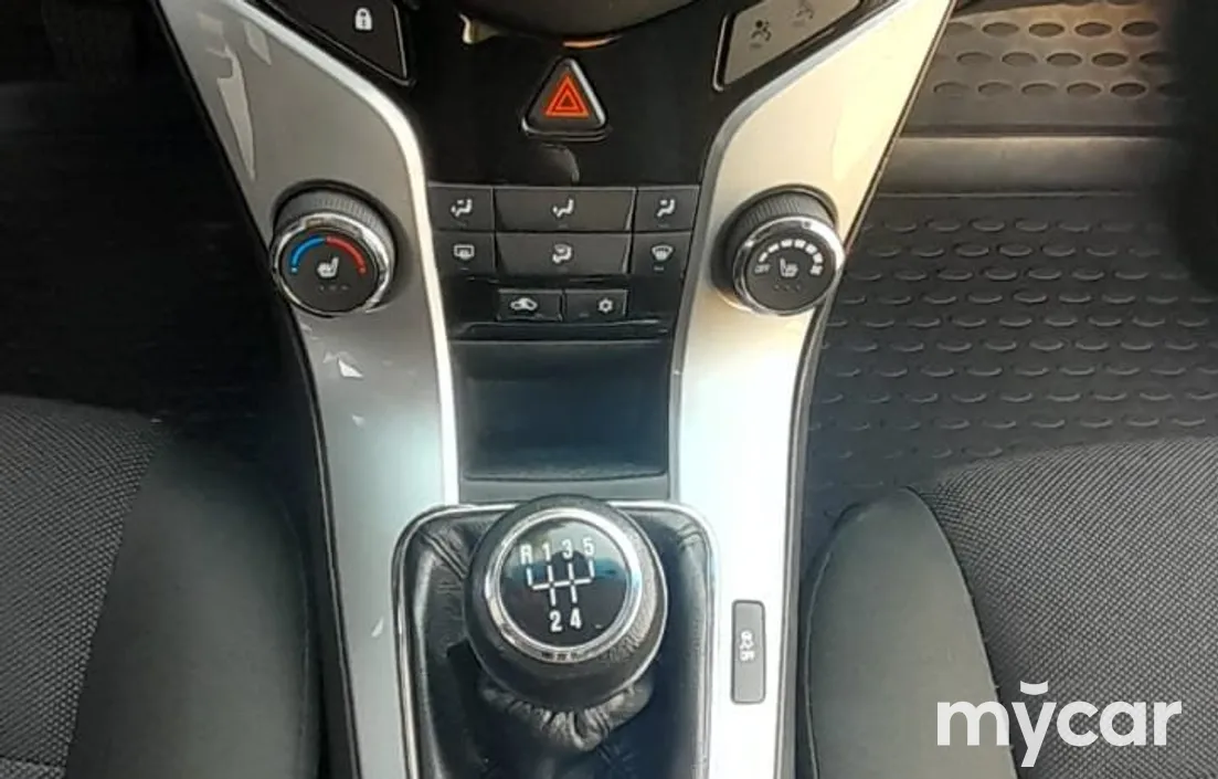 Chevrolet Cruze 2013