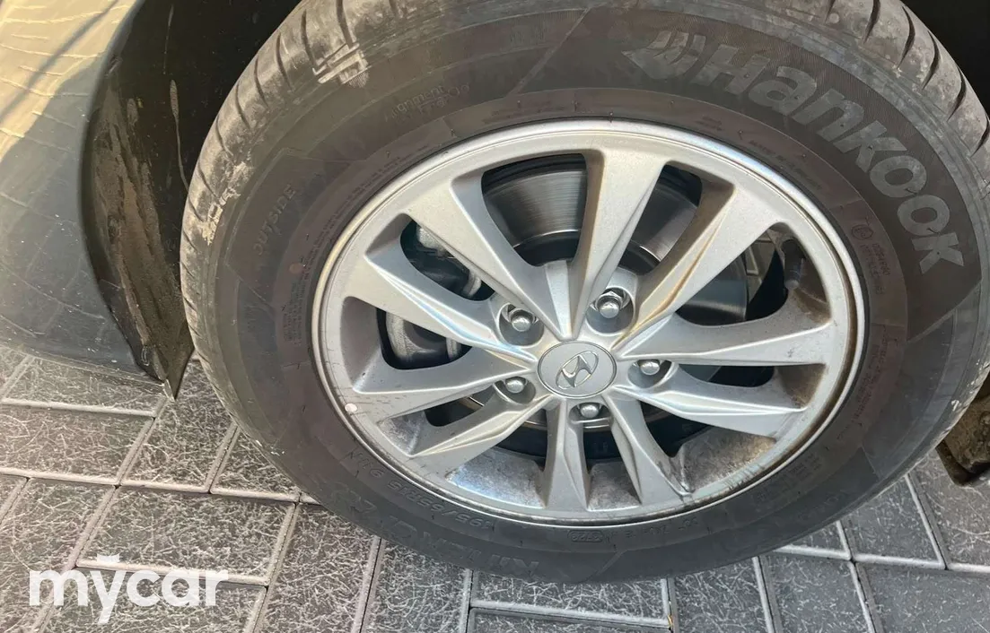 Hyundai i30 2024