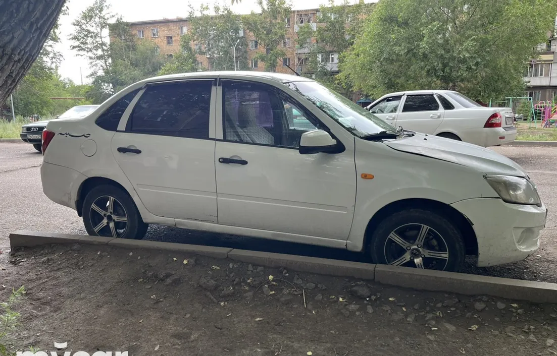 LADA Granta 2012