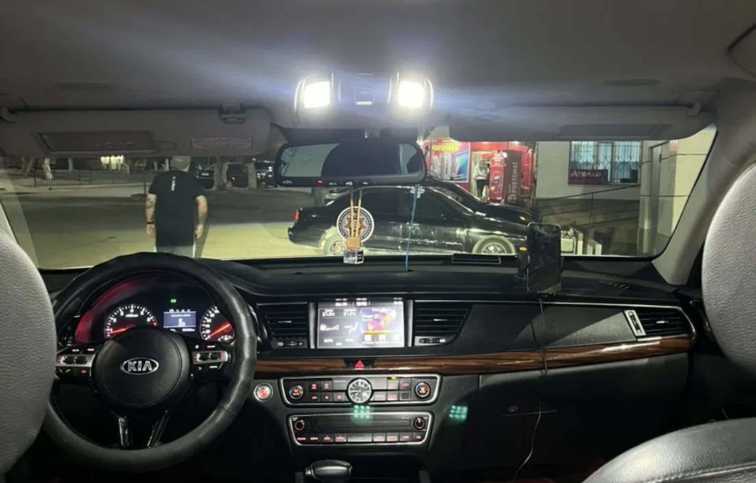 Kia K7 2016