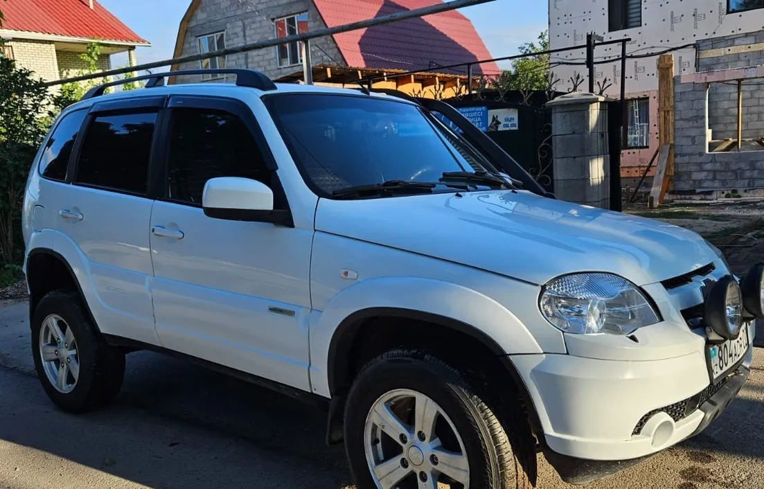 Chevrolet Niva 2014