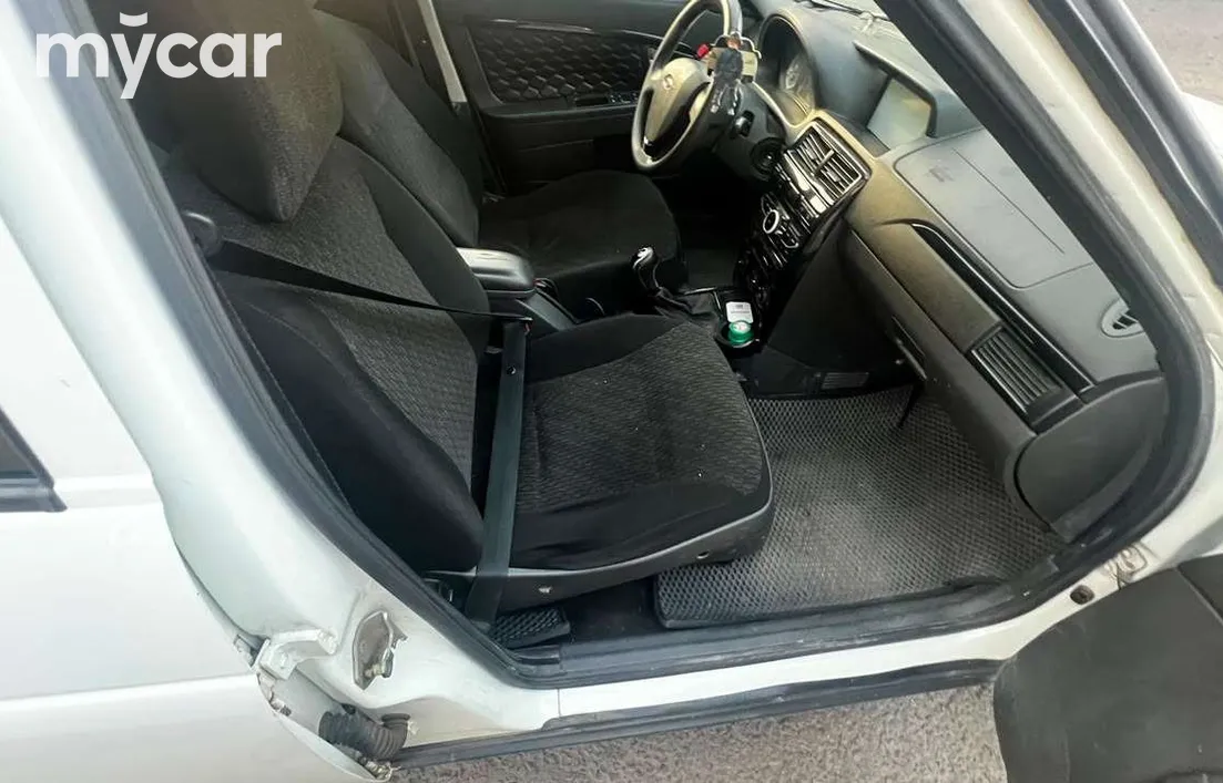 LADA Priora 2014