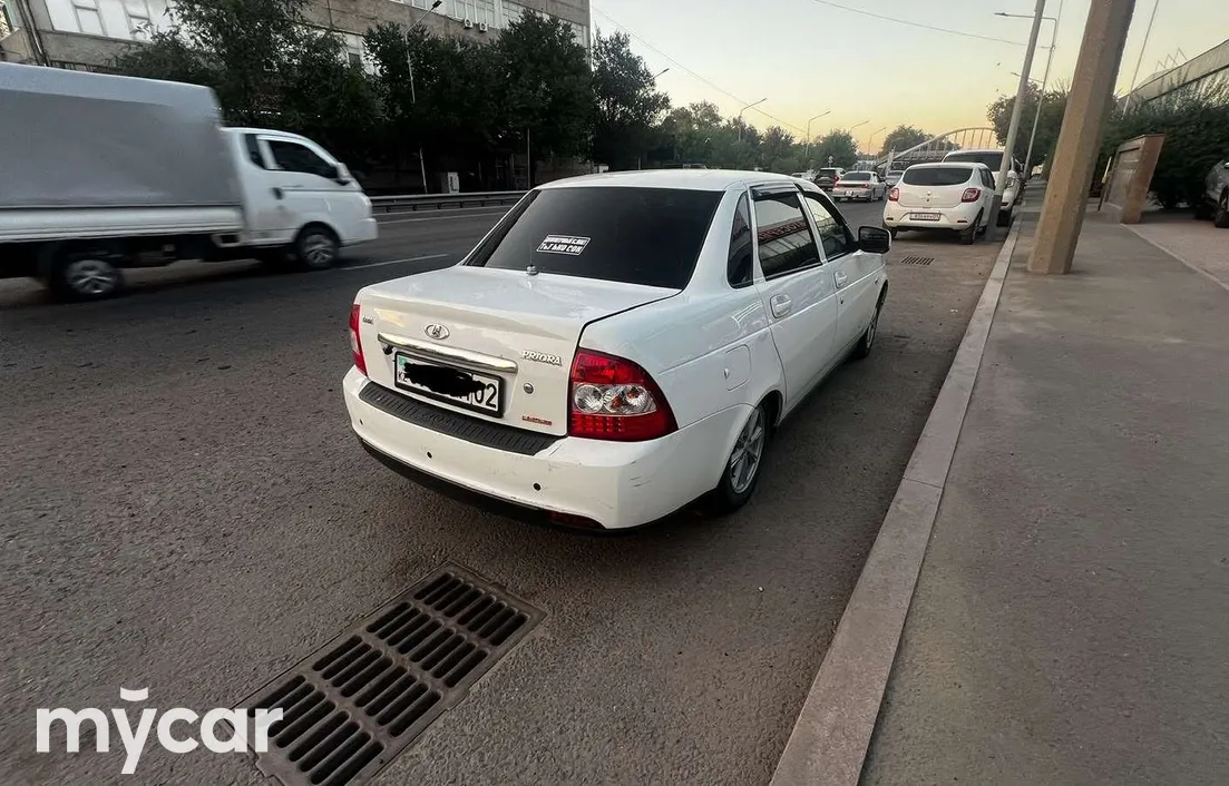 LADA Priora 2014