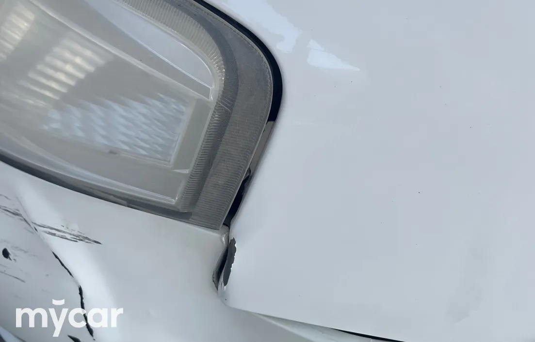 Nissan Sunny 2010
