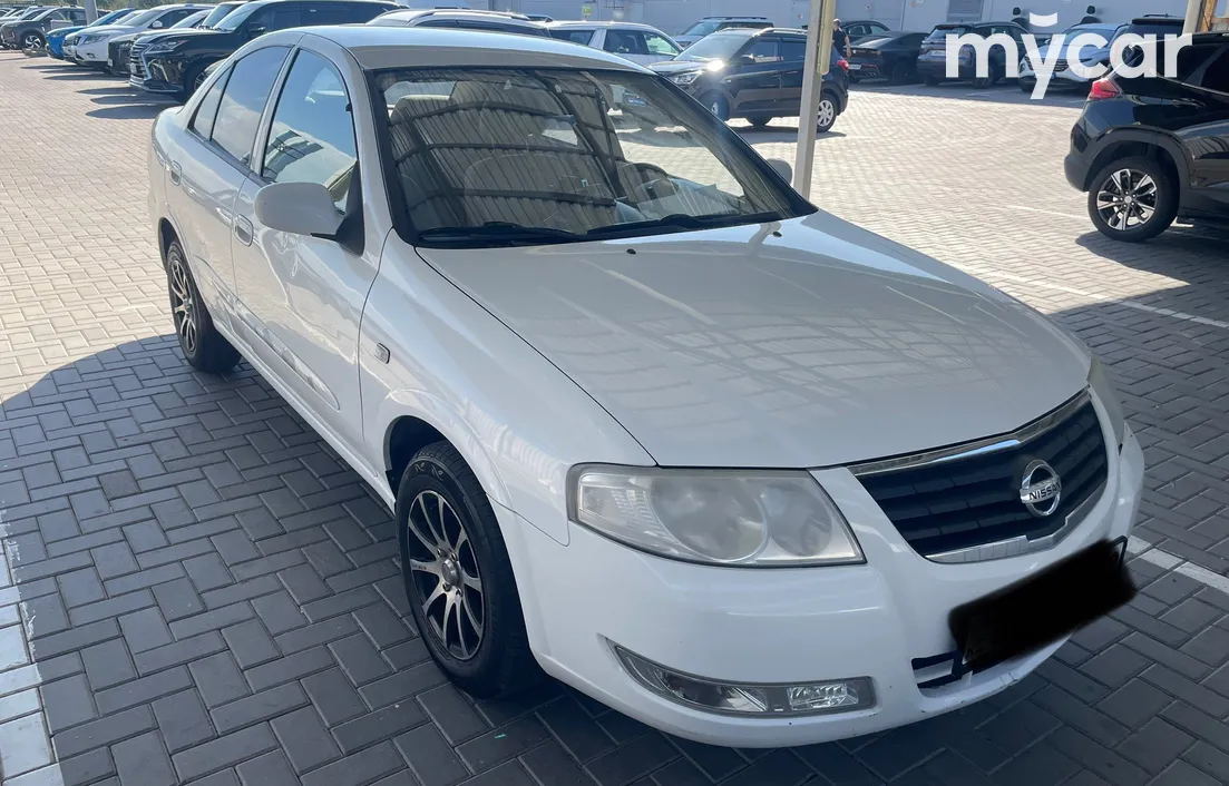 Nissan Sunny 2010