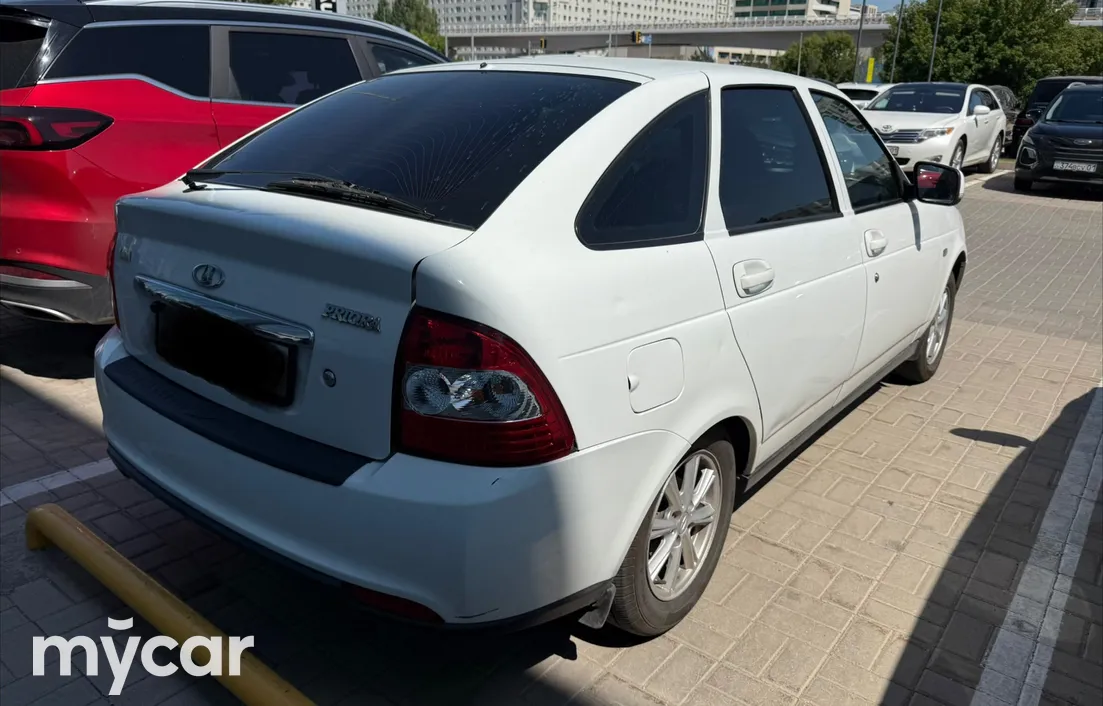 LADA Priora 2015