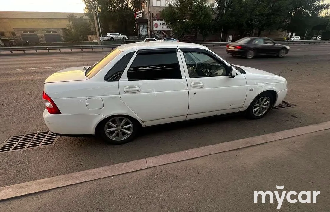 LADA Priora 2014