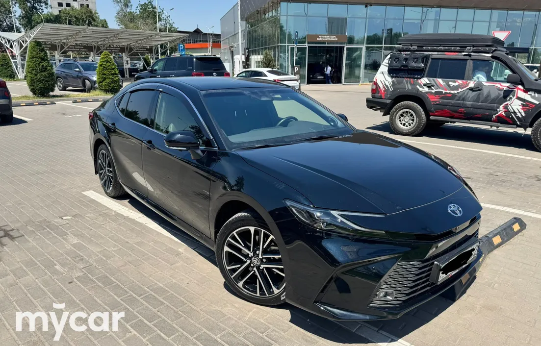 Toyota Camry 2024