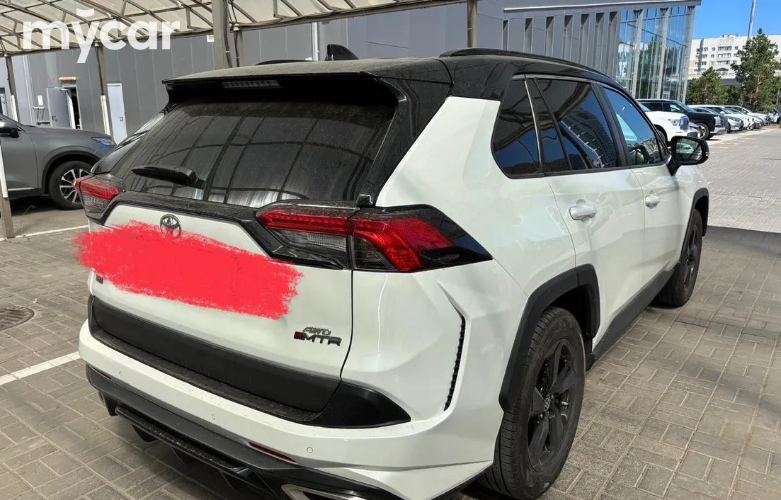 Toyota RAV4 2021