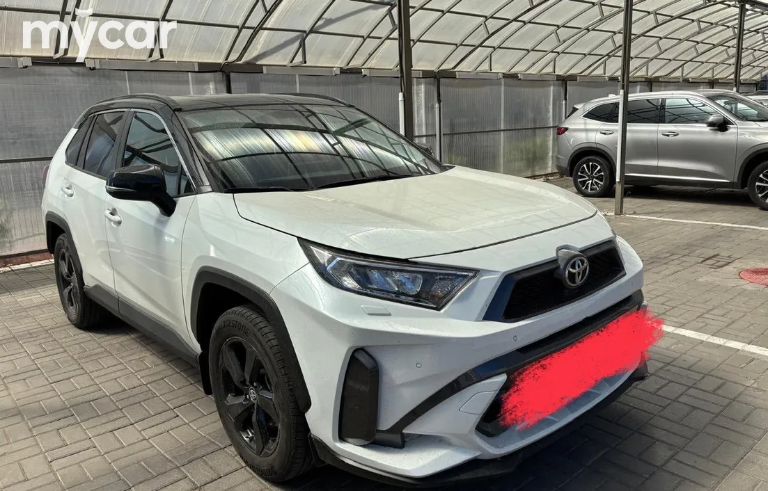 Toyota RAV4 2021