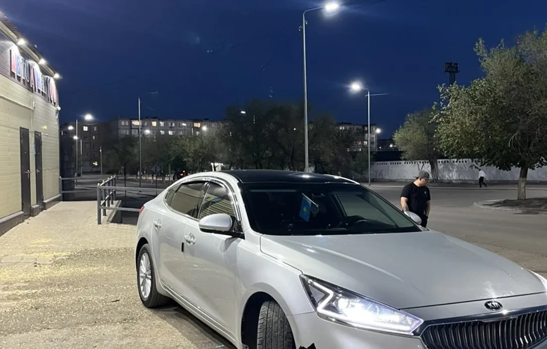 Kia K7 2016