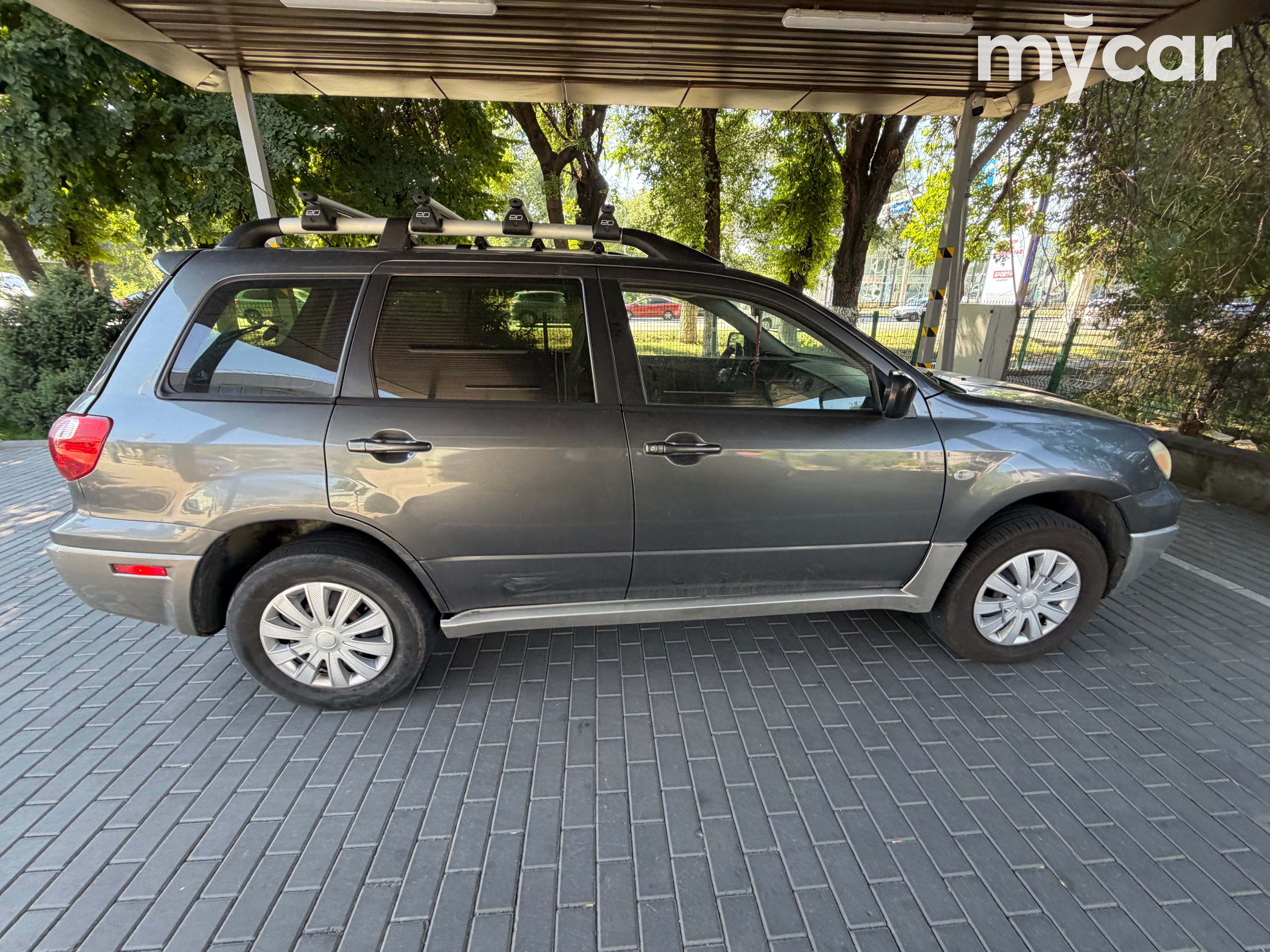 Mitsubishi Outlander 2006