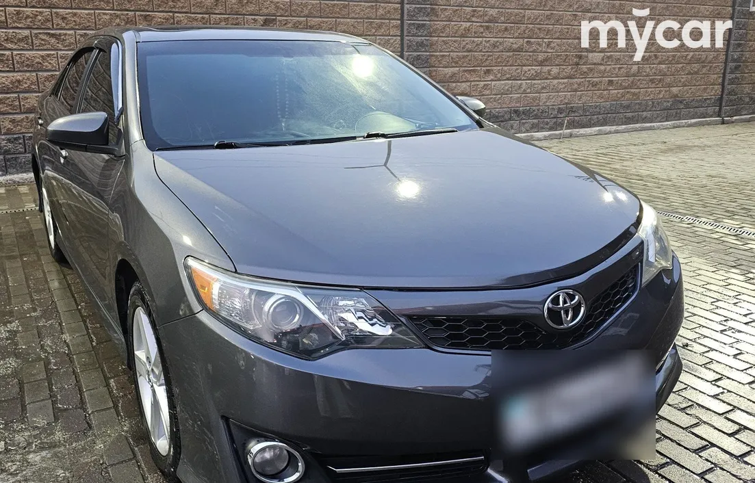 Toyota Camry 2013