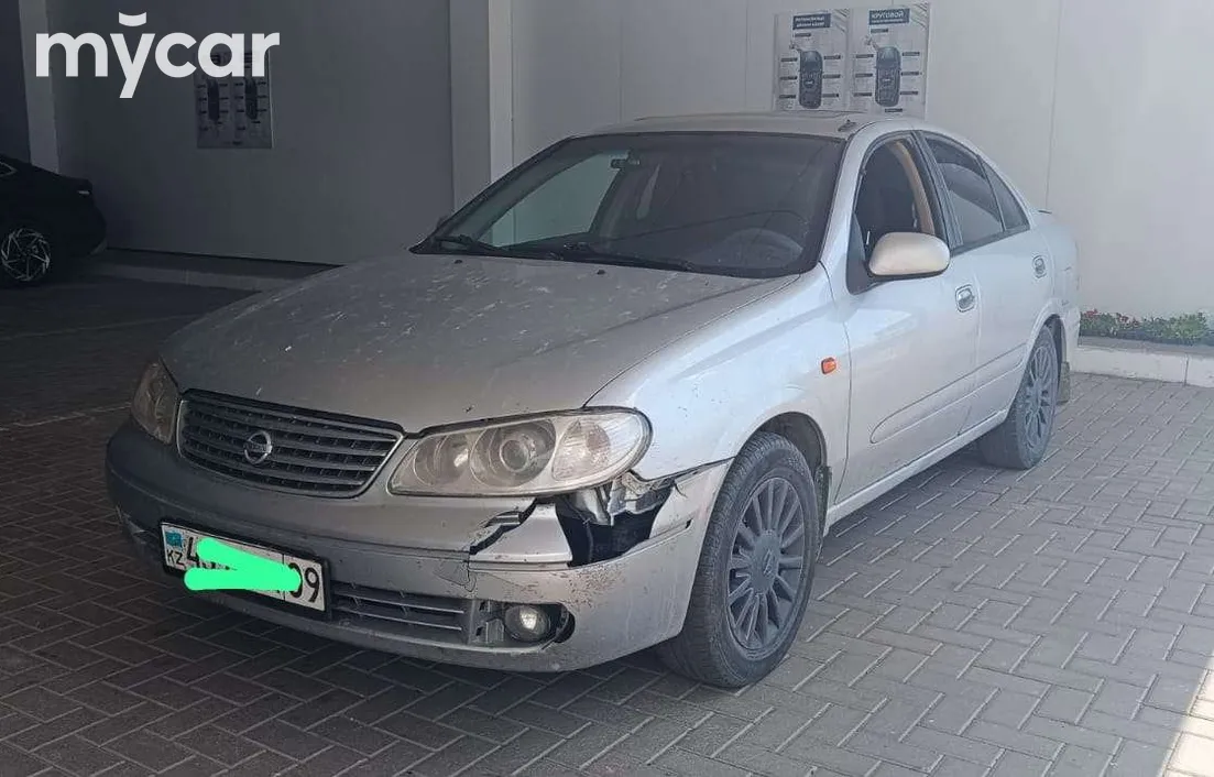 Nissan Sunny 2005