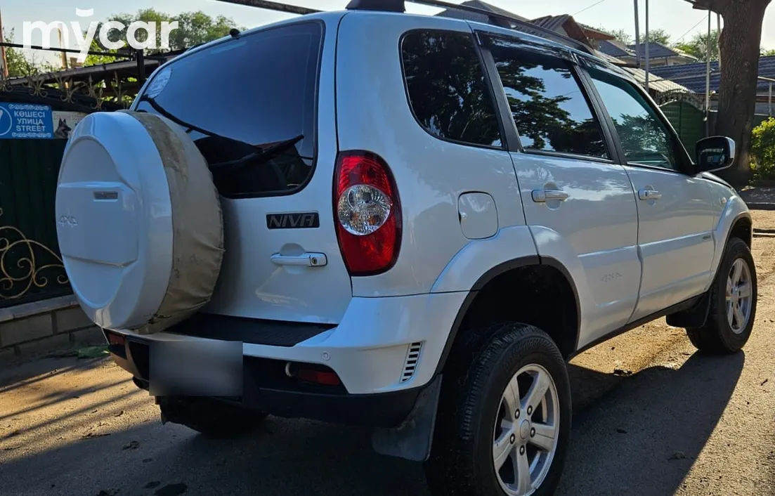 Chevrolet Niva 2014