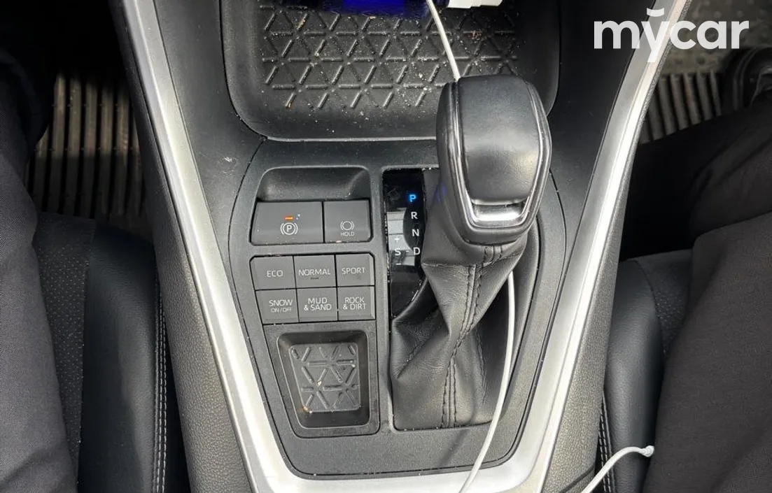 Toyota RAV4 2021