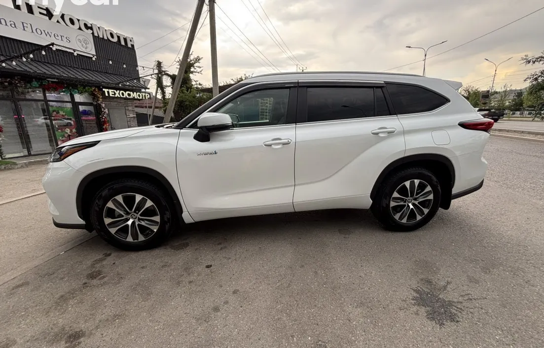 Toyota Highlander 2022