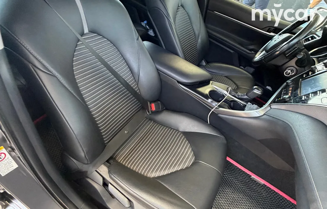 Toyota Camry 2018