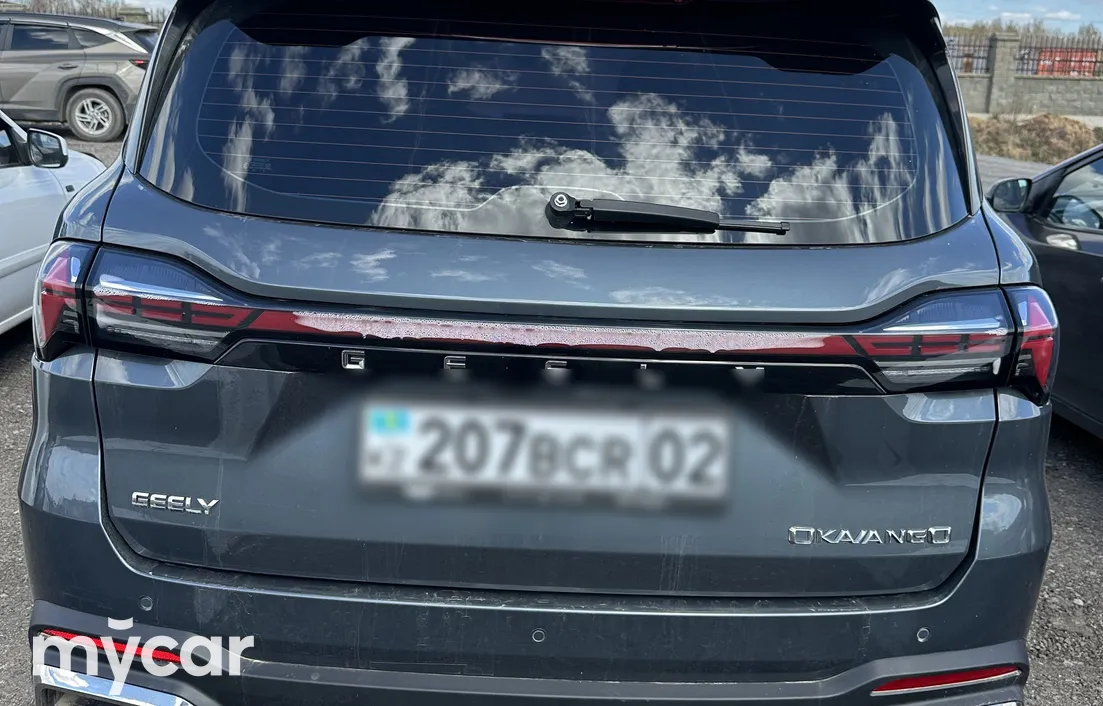 Geely Okavango 2024
