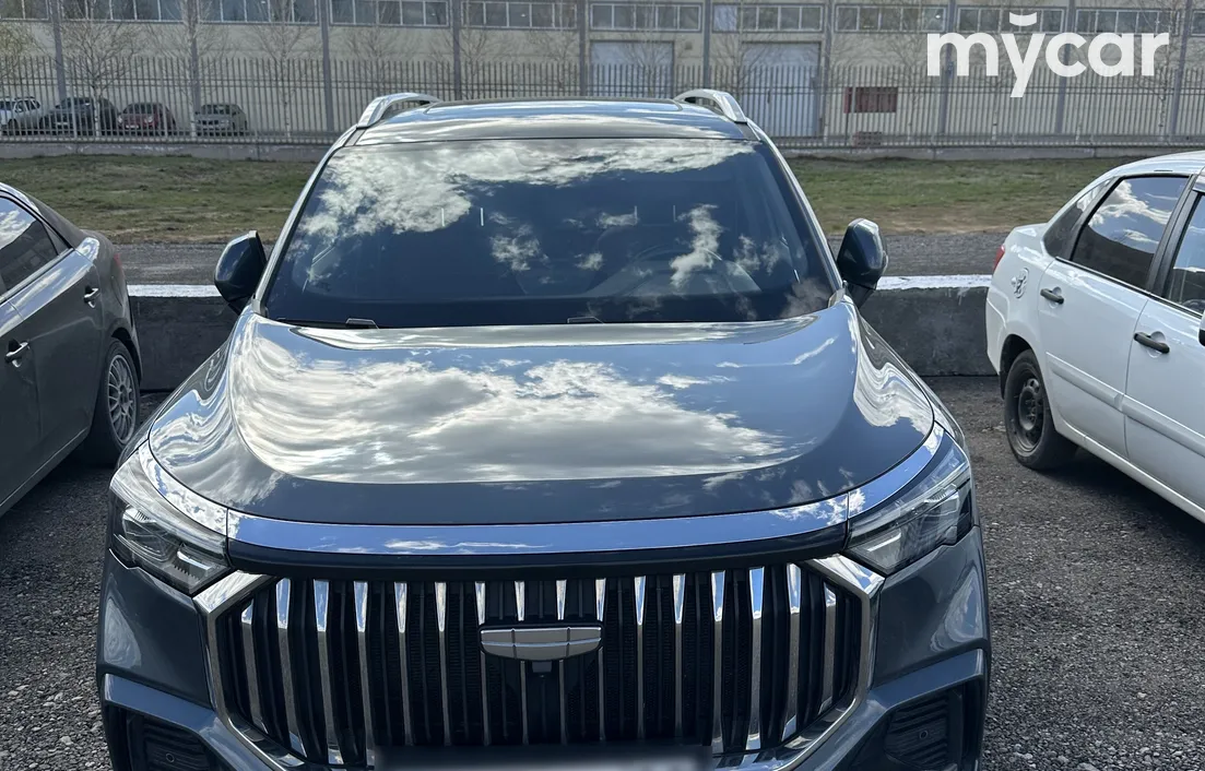 Geely Okavango 2024