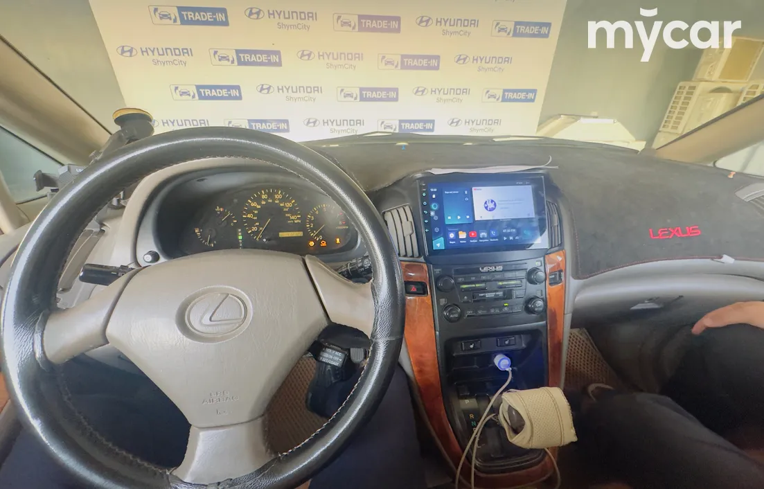 Lexus RX 1999