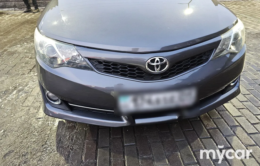 Toyota Camry 2013