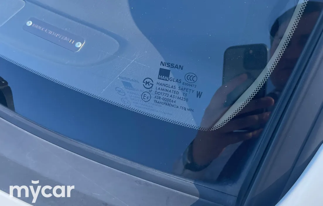 Nissan Sunny 2010