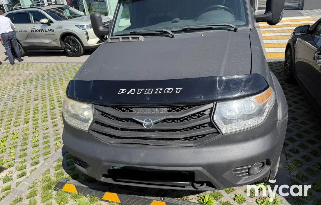 УАЗ Patriot 2015