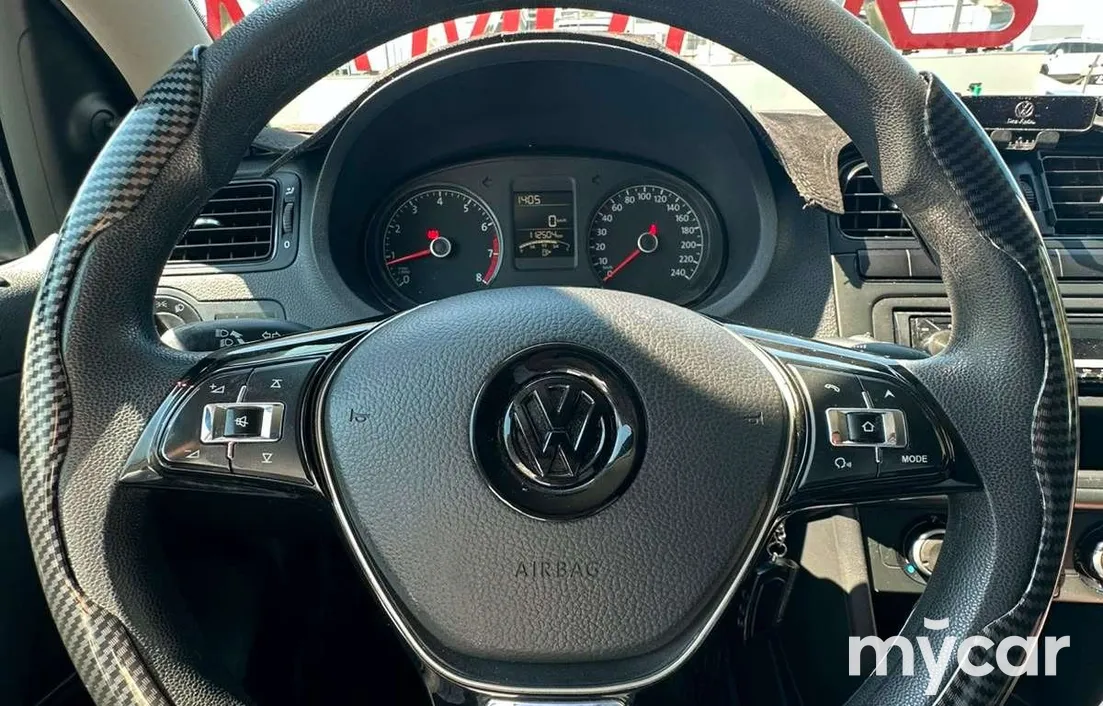 Volkswagen Polo 2016