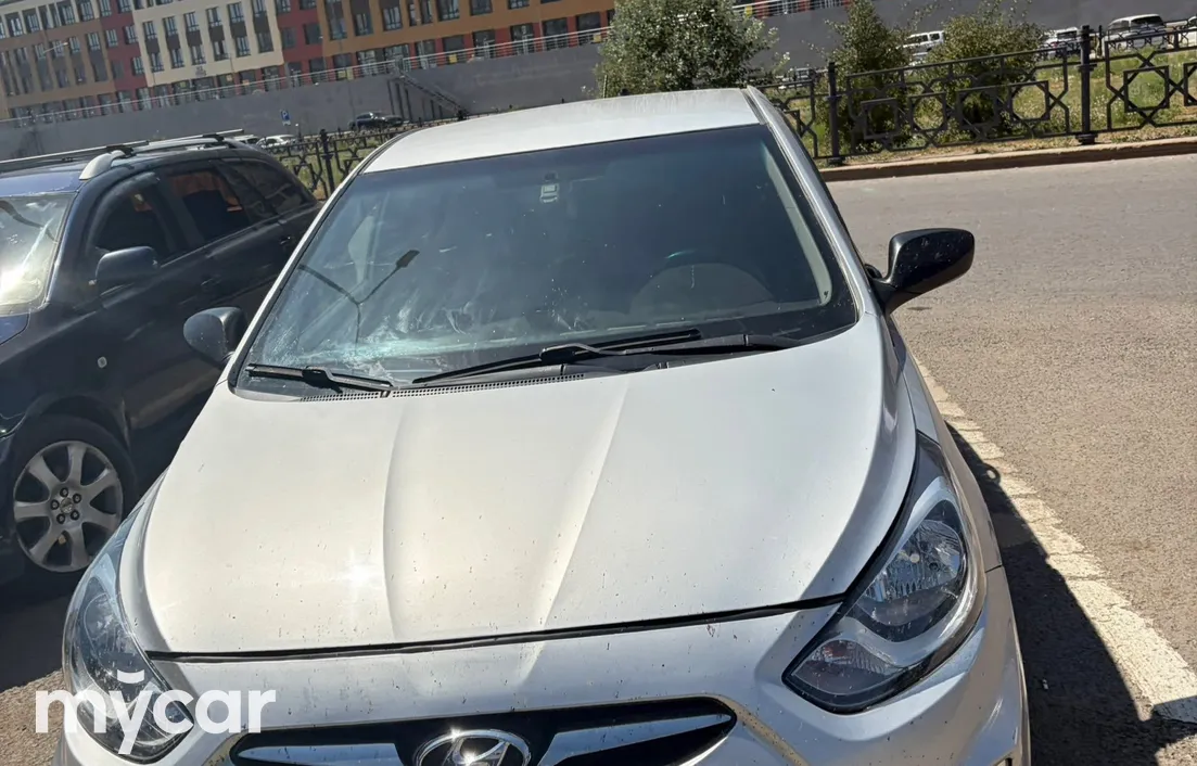 Hyundai Solaris 2011