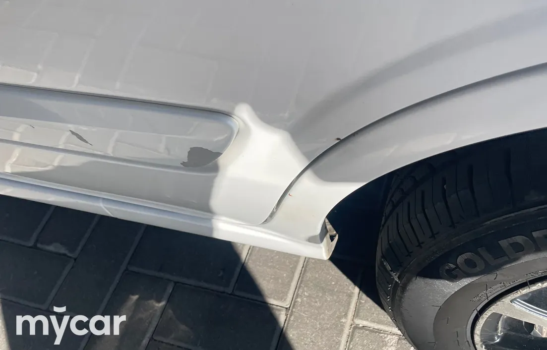 Nissan Sunny 2010