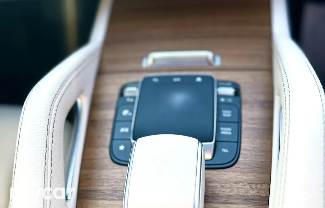 Mercedes-Benz GLE-Класс 2024