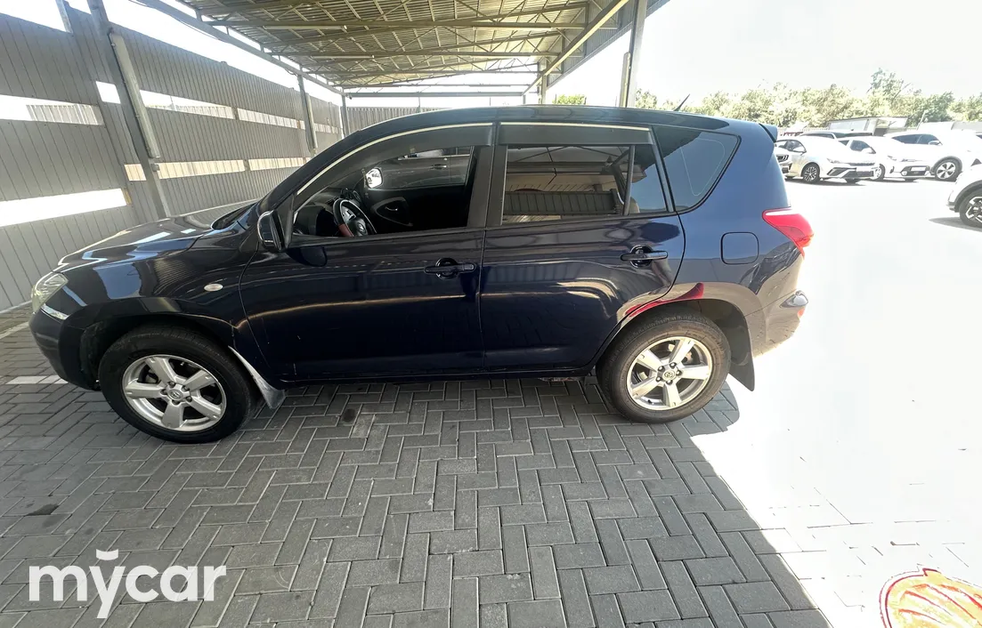 Toyota RAV4 2008