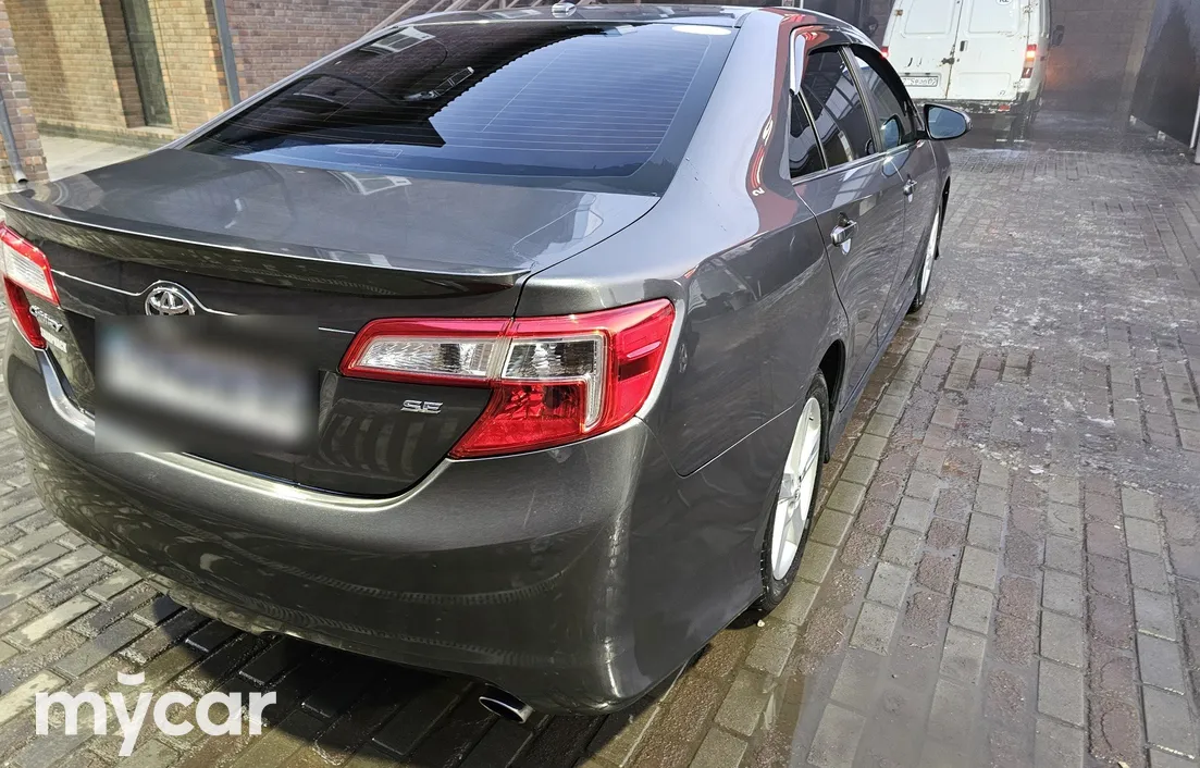 Toyota Camry 2013