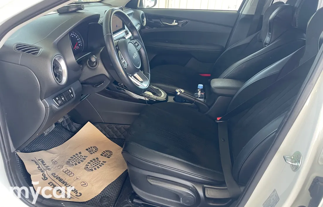 Kia Cerato 2024